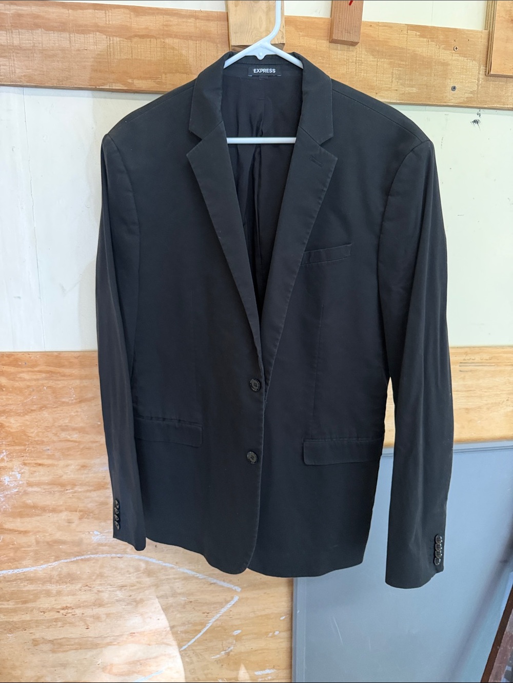 Express Men's Black Single-Breasted Two-Button Blazer